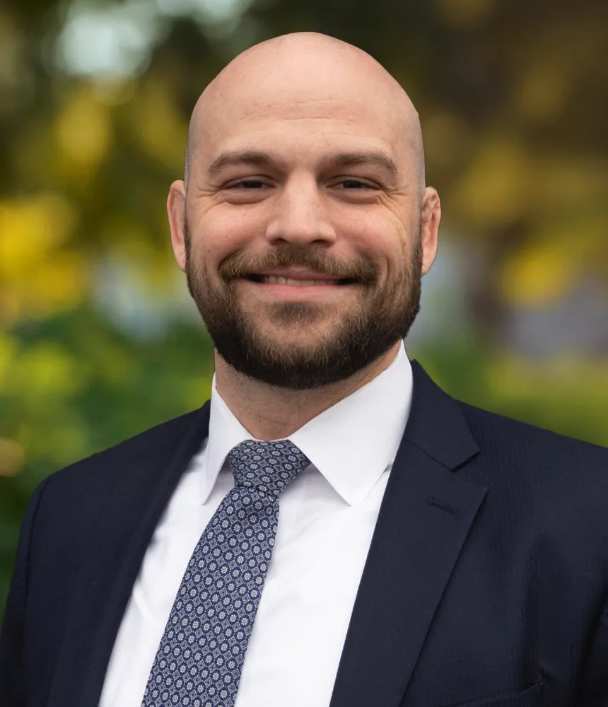 Tobin Klusty headshot
